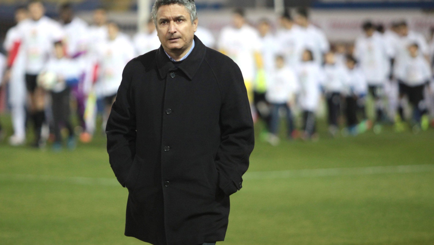 Σπανός: «Οσοι δε γουστάρουν, σπίτι τους»