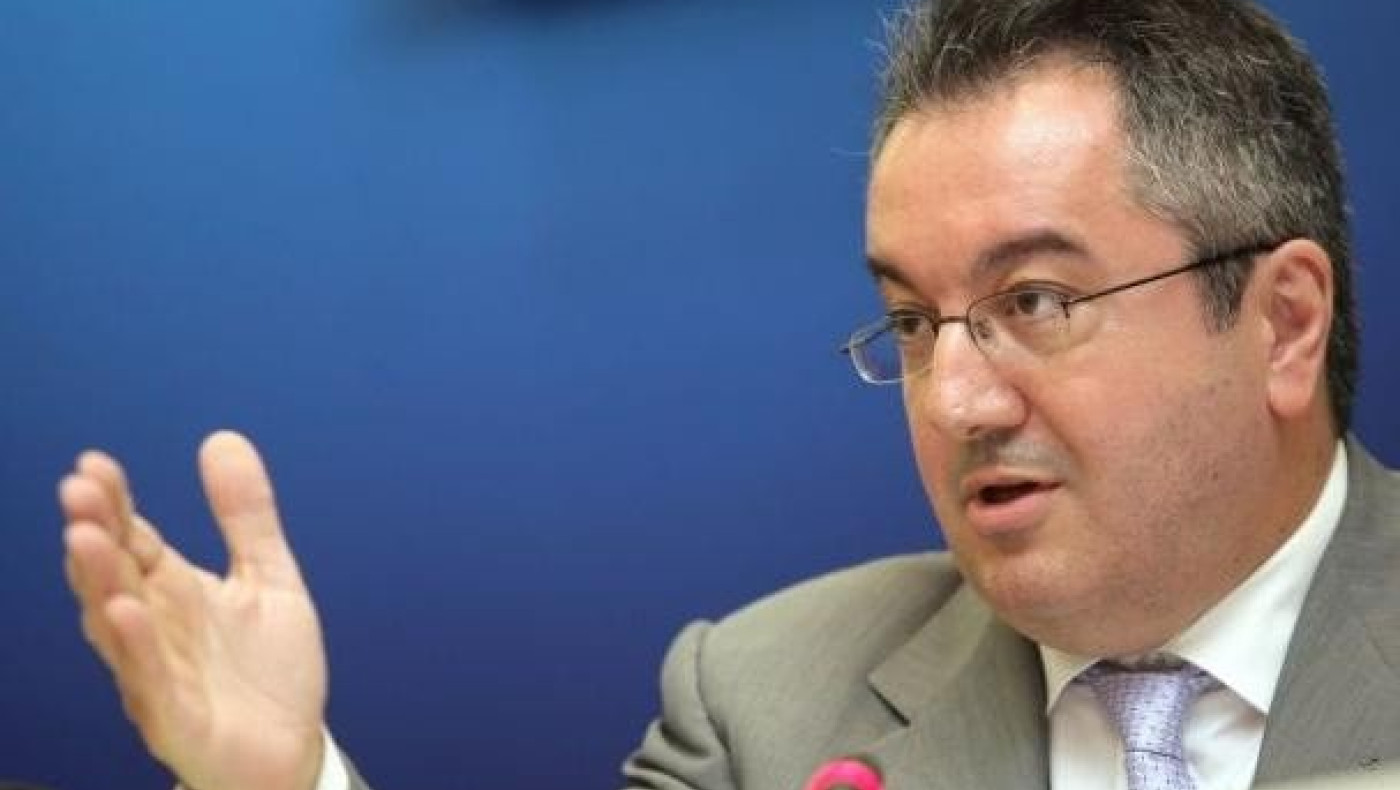 Ηλίας Μόσιαλος: Σύγκριση των τριών τύπων μάσκας, τι επηρεάζει την αποτελεσματικότητά τους