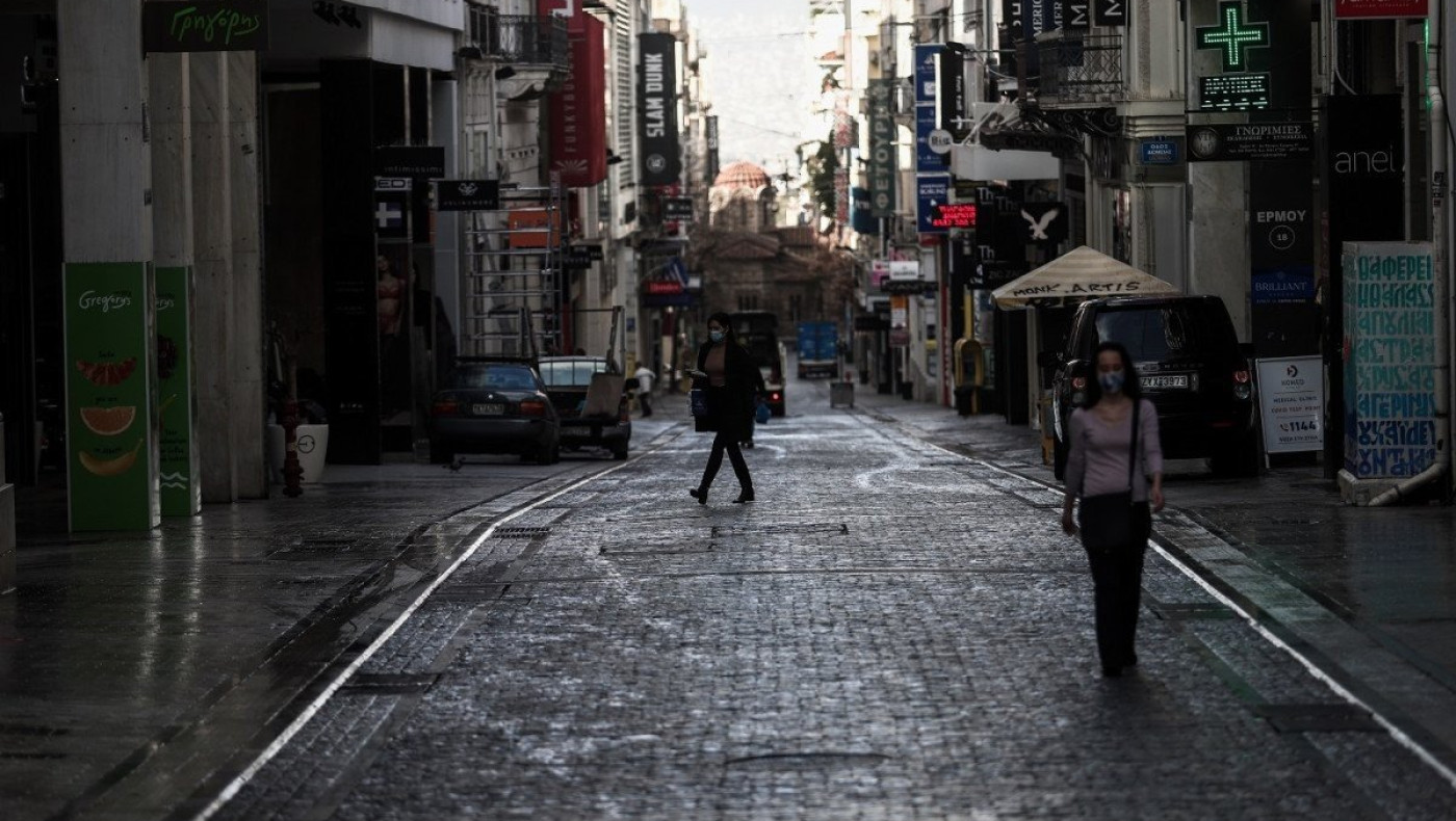 Τσακρής: Πότε θα βγάλουμε τις μάσκες, ανησυχία για το Πάσχα