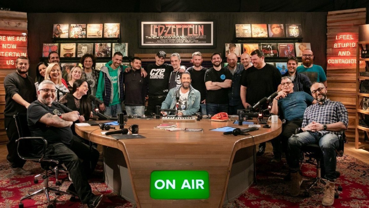 Τέλος το «Βινύλιο»! Τι ανακοίνωσε ο Αντώνης Κανάκης on air