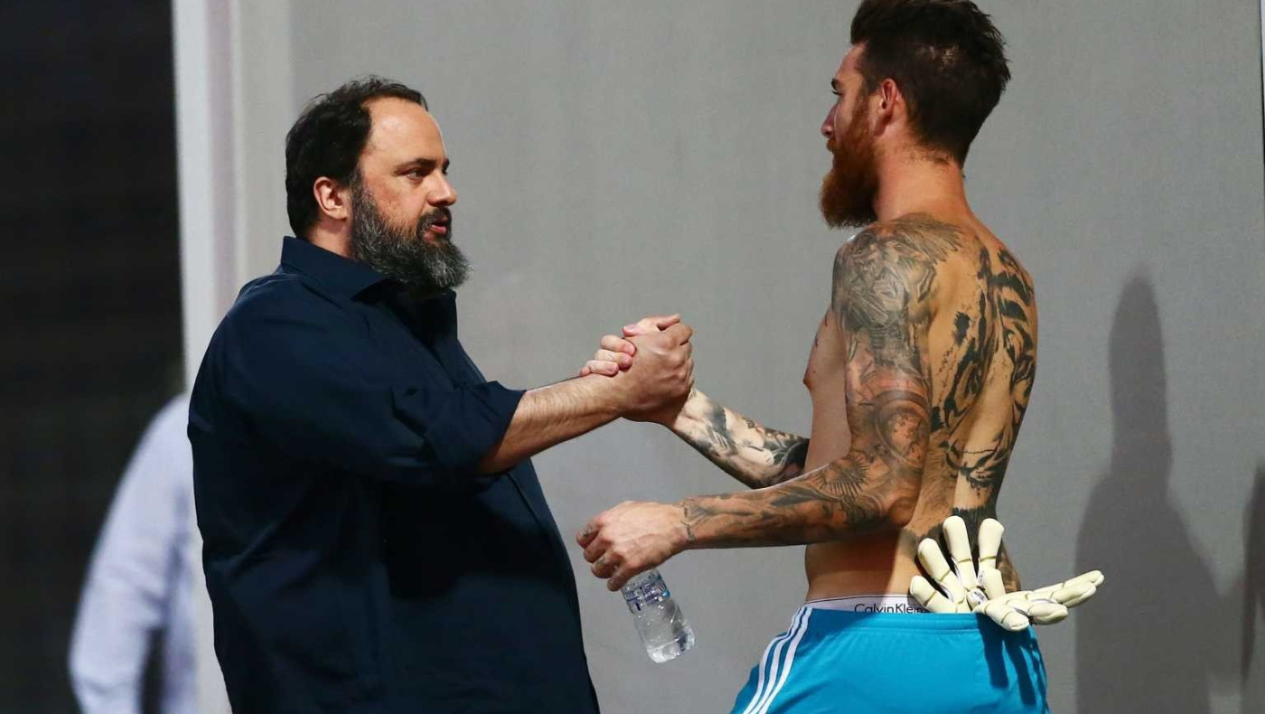 Σα: «Ο... ΠΑΟΚ έκανε τον Μαρινάκη να δακρύσει, μαζί του είναι τα πιο καυτά ντέρμπι»