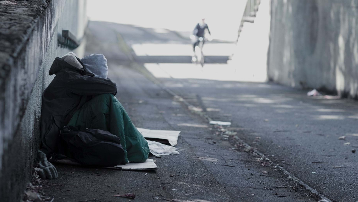 Βόλος: Γιός έκανε έξωση στον 85χρονο πατέρα μετά το θάνατο της μητέρας του!