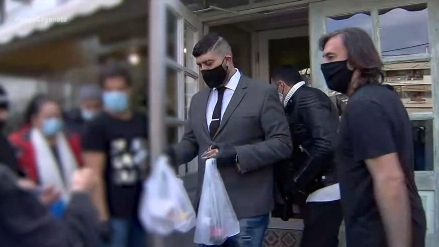 Θεσσαλονίκη: Εκατοντάδες μερίδες φαγητού σε αστέγους από τοπική επιχείρηση εστίασης