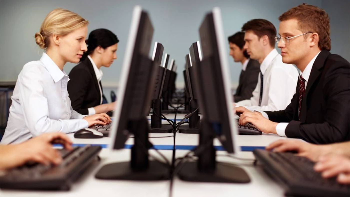 Κ. Χατζηδάκης στην ΕΡΤ: Δεν καταργούνται οκτάωρο και συλλογικές συμβάσεις