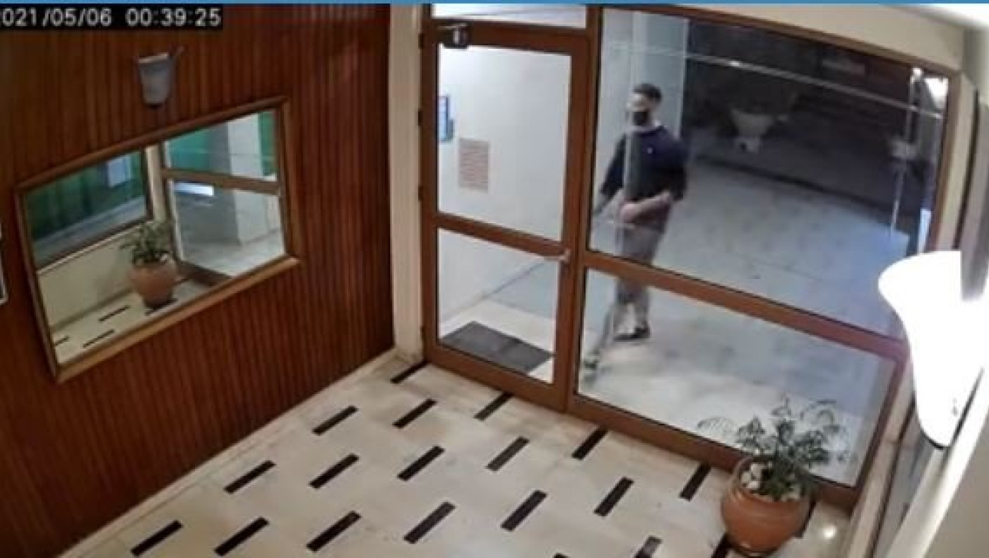 Νύχτα τρόμου στη Νέα Σμύρνη: Αναγνωρίστηκε ο επιδειξίας που παρενόχλησε νεαρή!