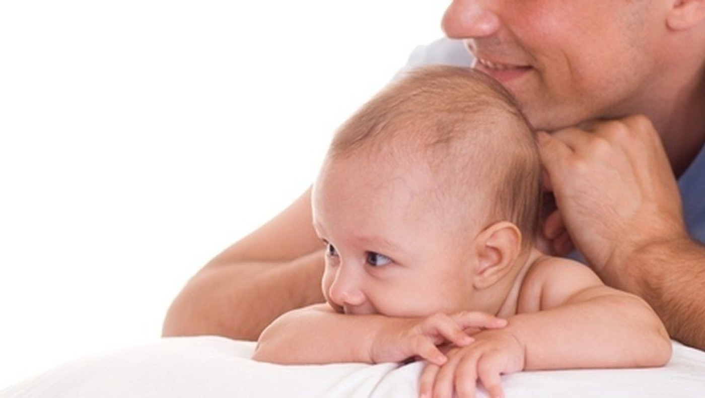 Εργασία: Οι 4 νέες άδειες για μισθωτούς ιδιωτικού τομέα - Τι ισχύει για εργαζόμενους γονείς και φροντιστές