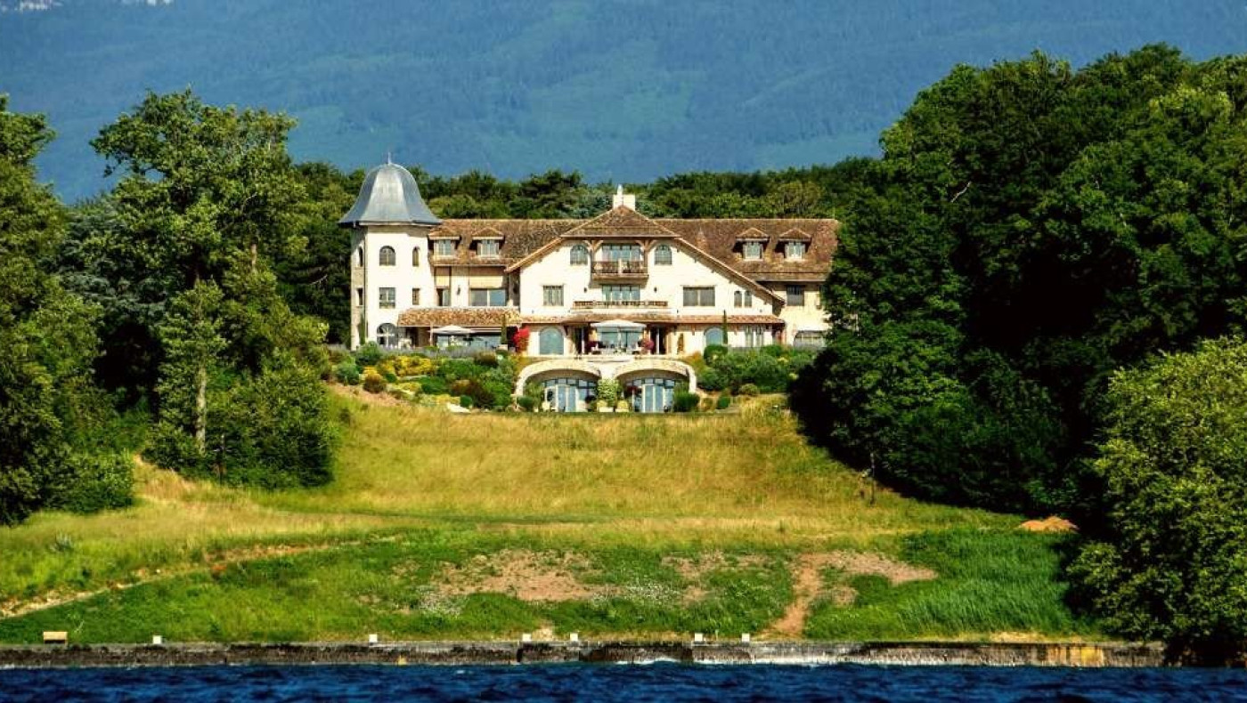 Η σύζυγος του Μίκαελ Σουμάχερ πουλάει την έπαυλη στην Ελβετία!