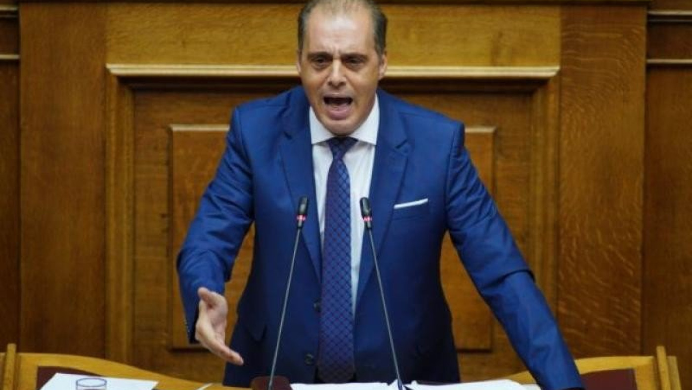 Βελόπουλος: «Κυνηγάτε τον Ιβάν Σαββίδη επειδή έχει σχέση με τον Πούτιν και τη Ρωσία;»