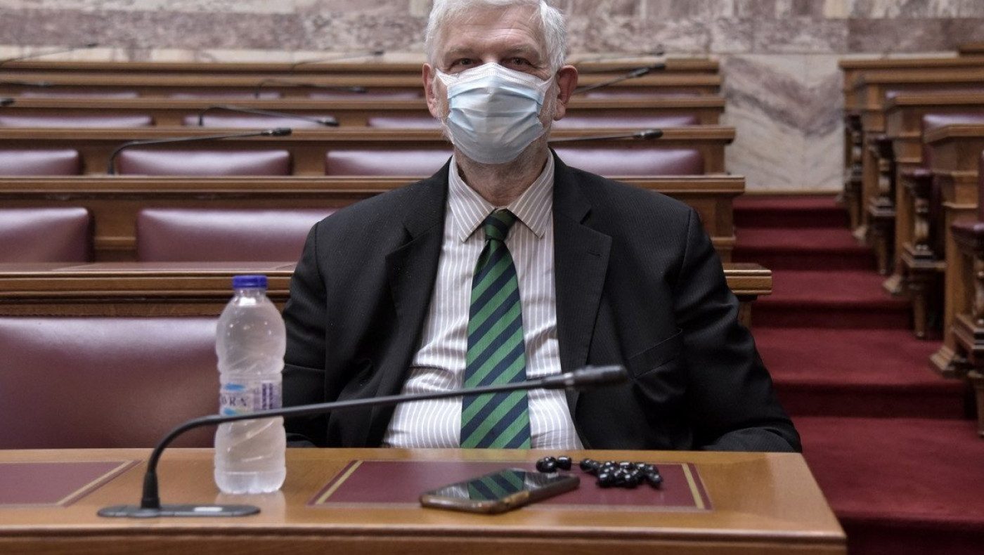 Σάλος με ατάκα Λοβέρδου για συνεπιμέλεια: Έχεις δικαίωμα να βλέπεις το παιδί ακόμα και αν κακοποιούσες τη μητέρα (vid)