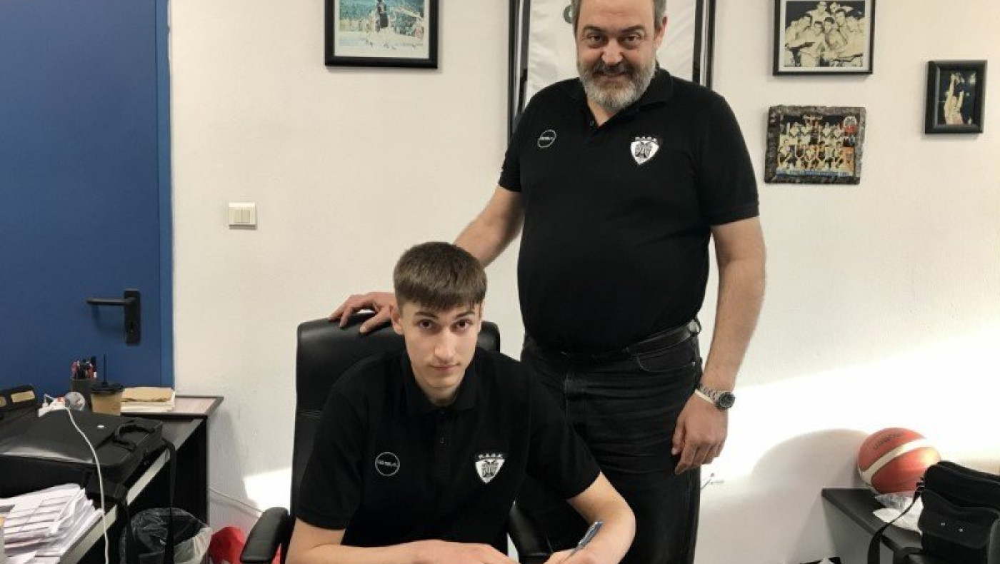 ΠΑΟΚ: Επαγγελματικό συμβόλαιο στον Απόστολο Ρούμογλου