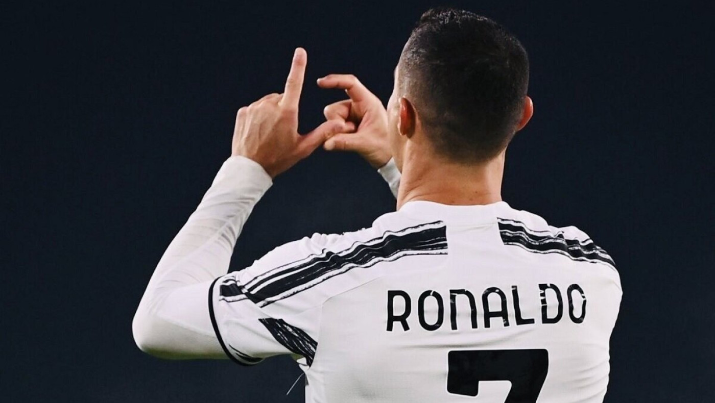 Έπαθε Ζλάταν ο Ρονάλντο: «Δεν κυνηγώ ρεκόρ, τα ρεκόρ κυνηγούν εμένα»