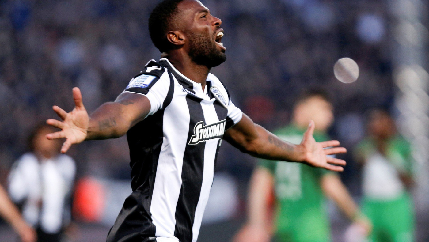 Σπουδαίος Βαρέλα: Πήρε το απολυτήριό του μετά από 17 χρόνια!