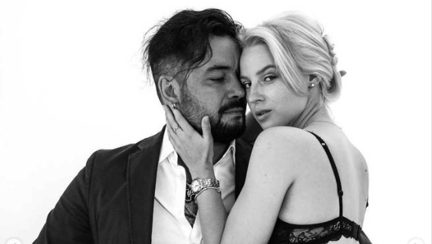 Πρόεδρος ρωσικής ομάδας φωτογραφήθηκε με σέξι αθλητικογράφο και παραιτήθηκε