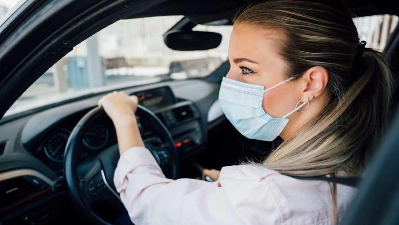 Δίπλωμα οδήγησης: Κάμερες στο όχημα και ο εκπαιδευτής στο πίσω κάθισμα