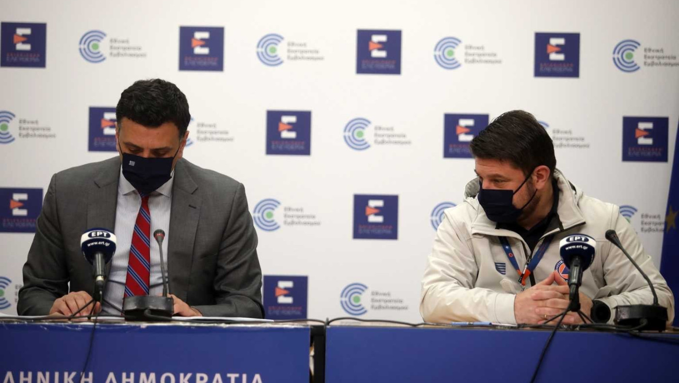 Επίσημο: Επιστρέφει η μουσική στην εστίαση και απαγόρευση κυκλοφορίας από 1.30