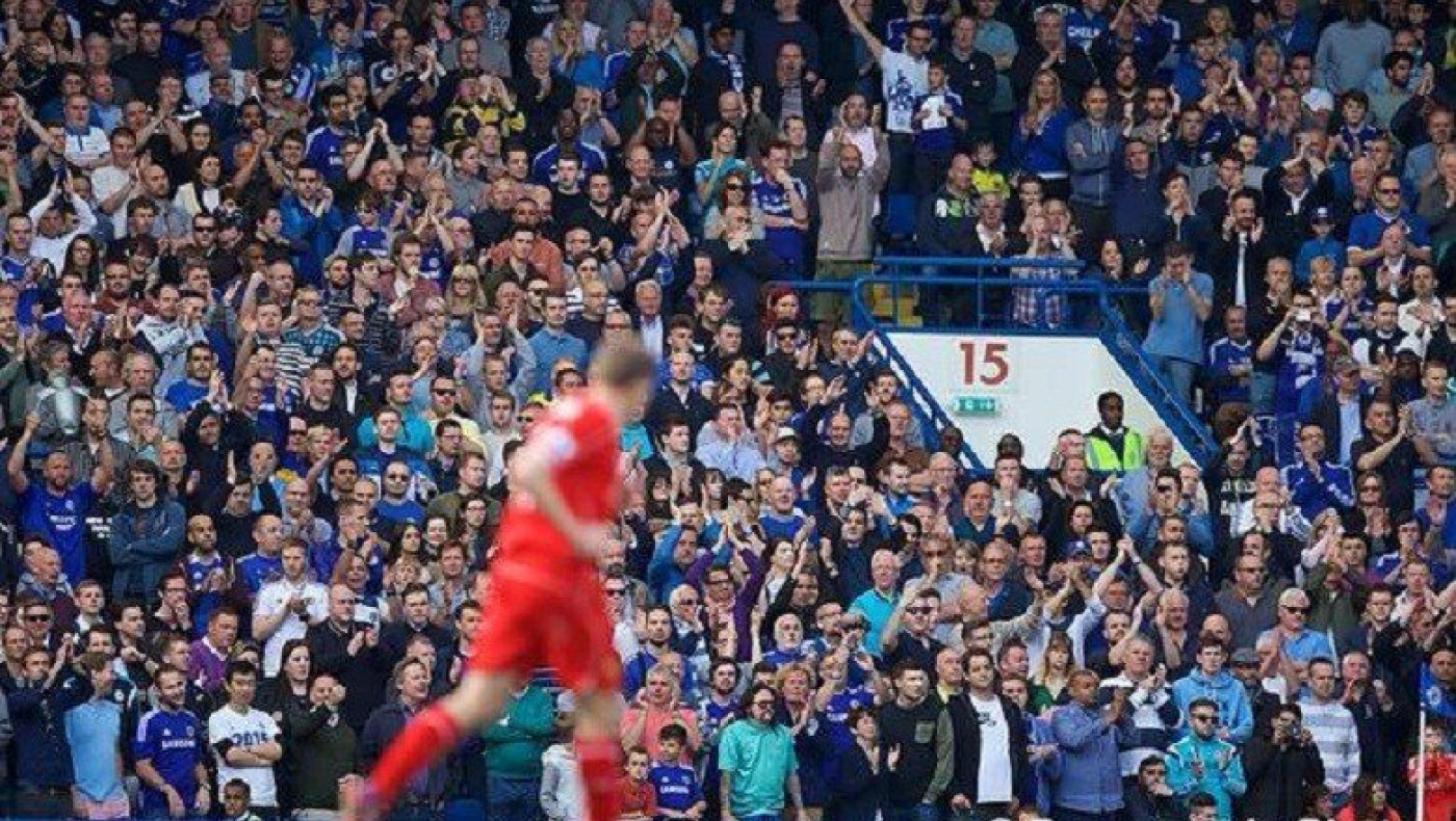 Η αποθέωση Τζέραρντ από... Μουρίνιο και κόσμο της Τσέλσι! (video)