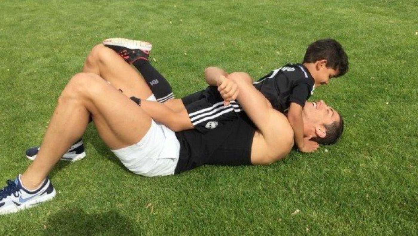 Προπονεί τον γιο του ο Κριστιάνο! (video)