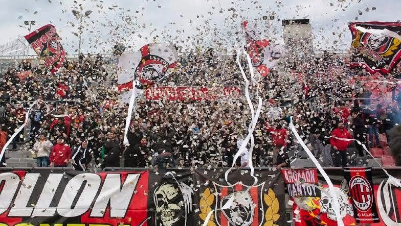 Το ιστορικό φιλικό που κυνηγάει ο Απόλλων 