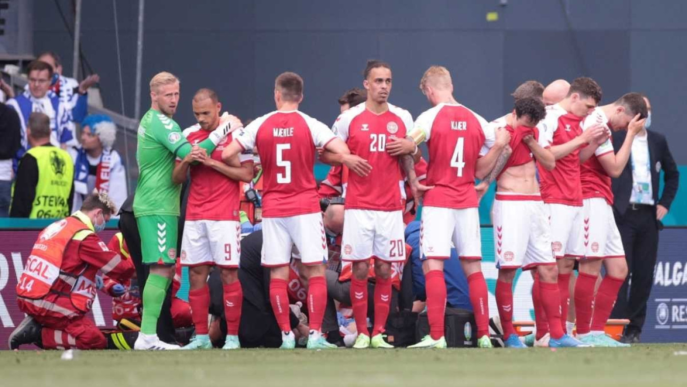 Ο Κιάερ και οι ιατροί της Εθνικής Δανίας θα βραβευτούν από την UEFA