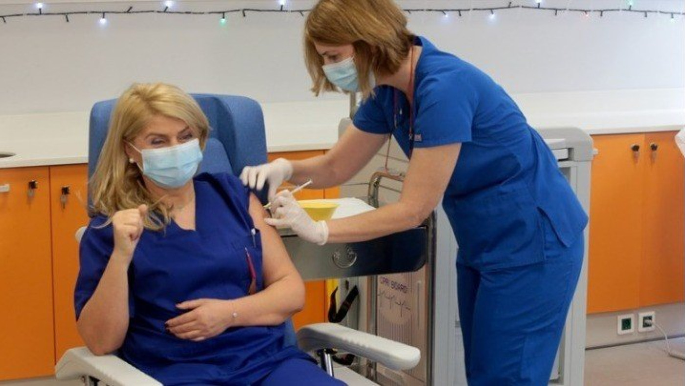 Εμβολιασμός: Για ποιους θα είναι υποχρεωτικός -Τι λέει η Επιτροπή Βιοηθικής