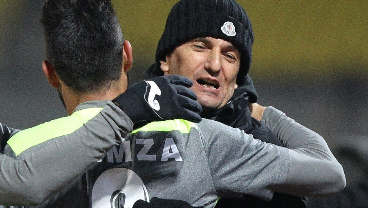 Οι κουμπάροι Λουτσέσκου και Γιουνές μαζί!