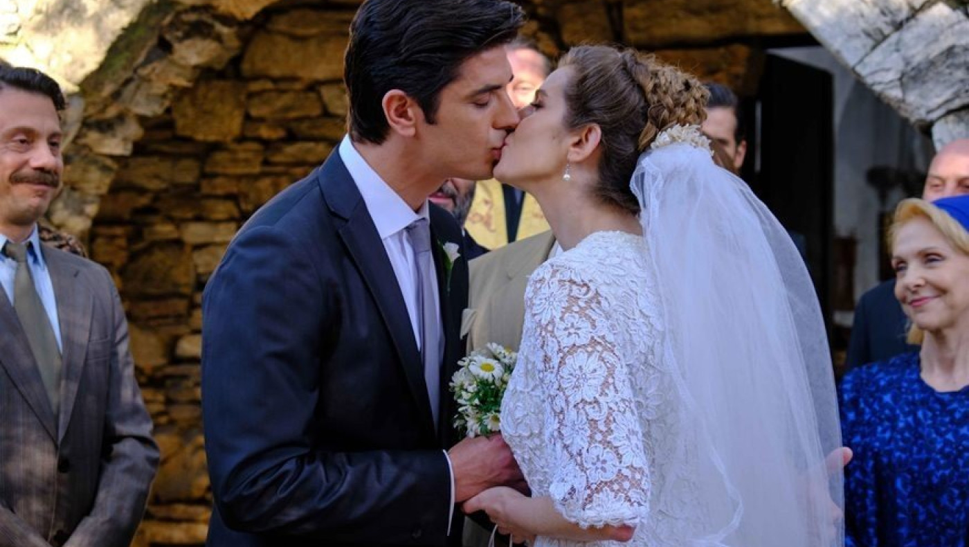 «Άγριες Μέλισσες»: «Όσοι συνεργαστείτε με το «Αυτή η νύχτα μένει» δεν επιστρέφετε σε εμάς…»