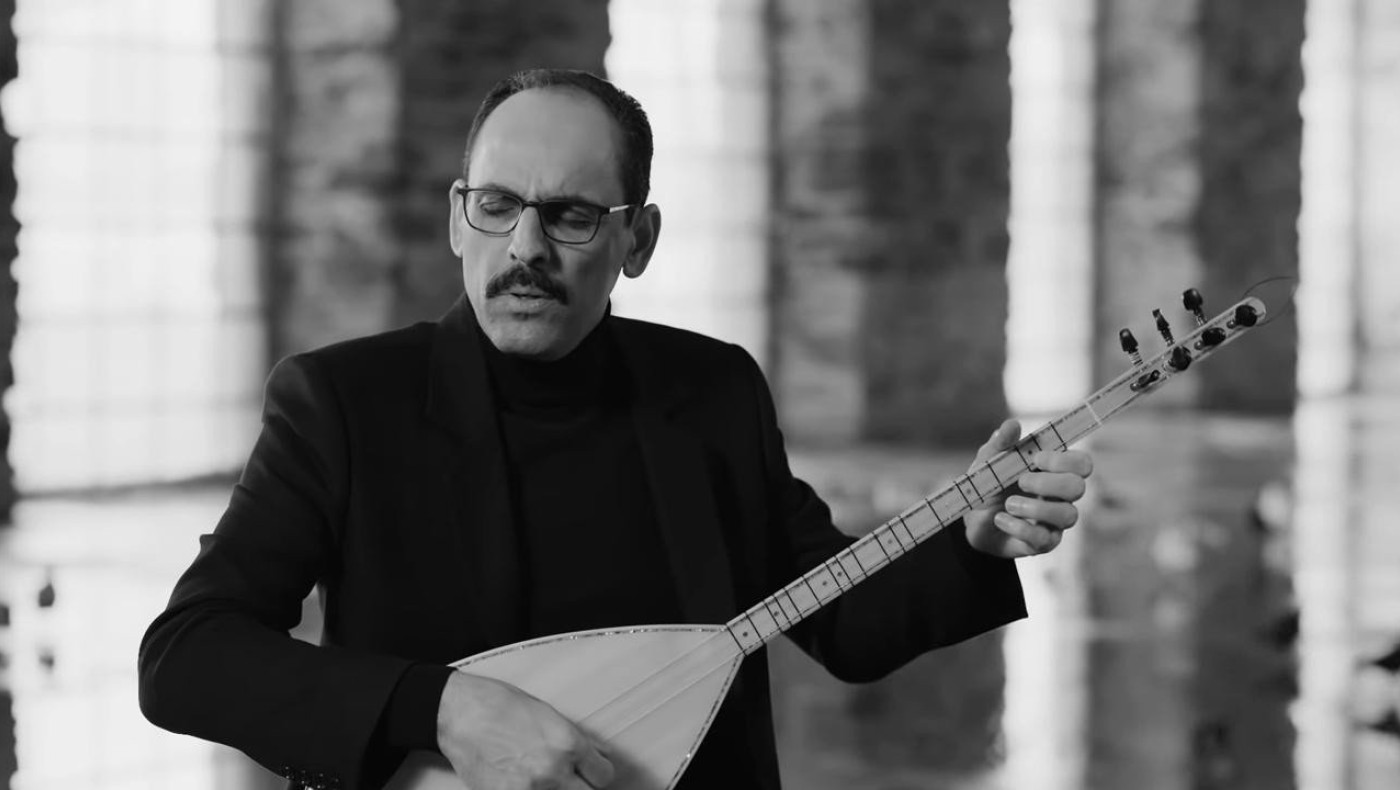 Ιμπραήμ Καλίν: Αηδόνι το δεξί χέρι του Ερντογάν, έβγαλε νέο βίντεοκλίπ