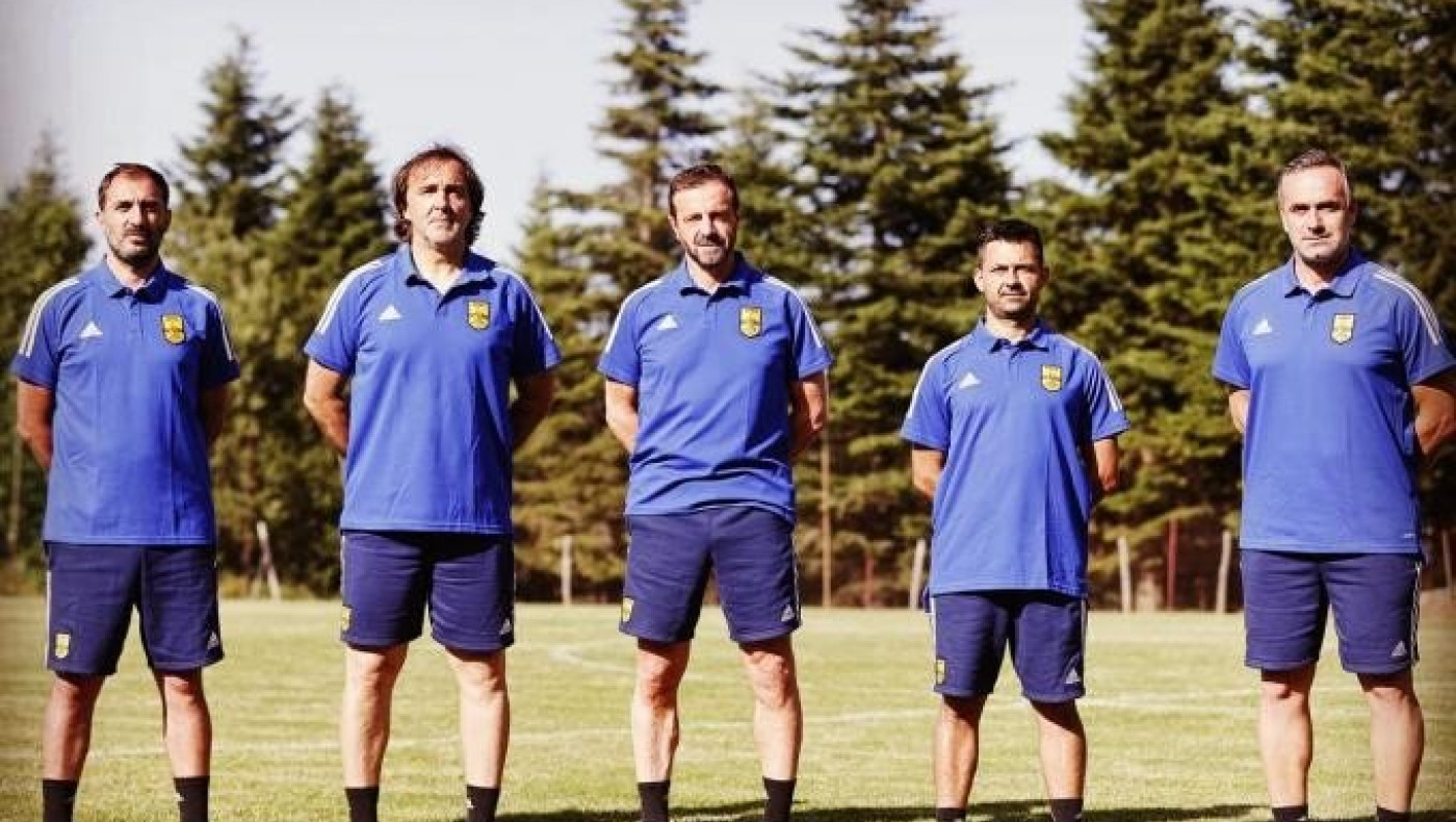 Ο Αρης παρουσίασε το τεχνικό του επιτελείο