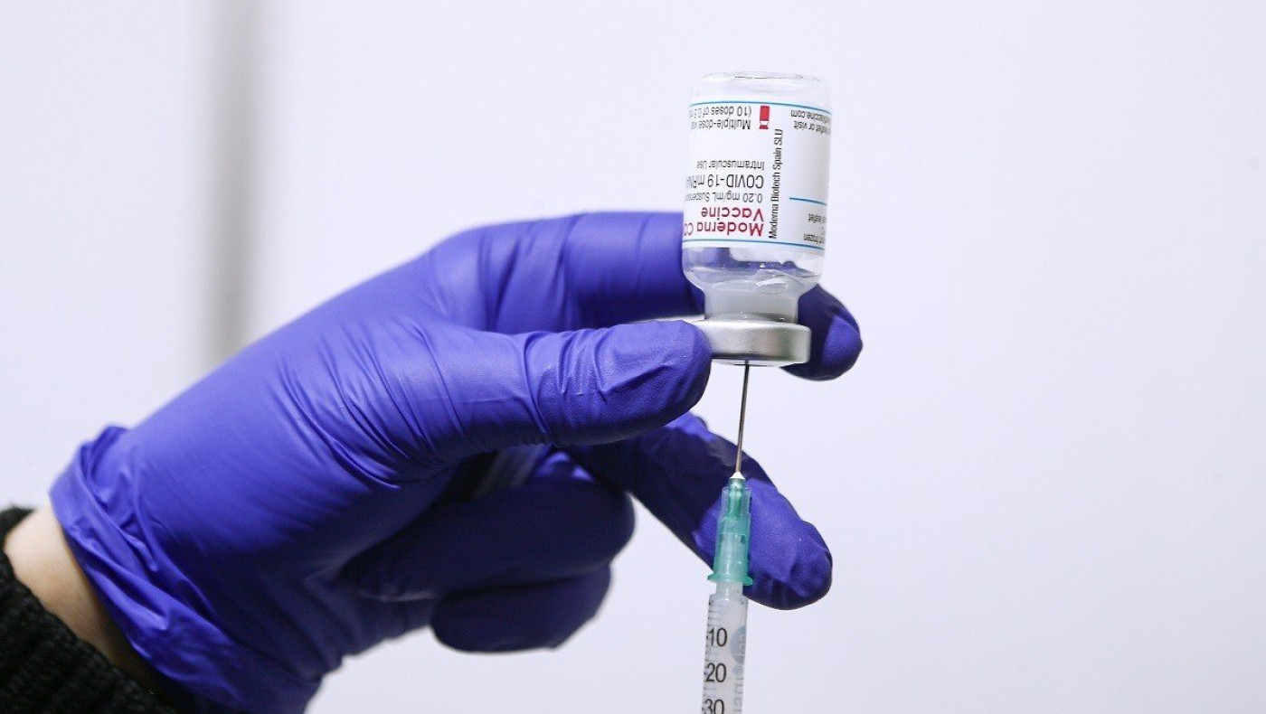 Υποχρεωτικός εμβολιασμός: Στο τραπέζι για Πυροσβεστική, Αστυνομία, Λιμενικό, ΕΚΑΒ