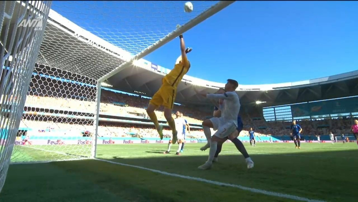 Euro 2020: Απίστευτο αυτογκόλ του Ντουμπράβκα και 1-0 η Ισπανία