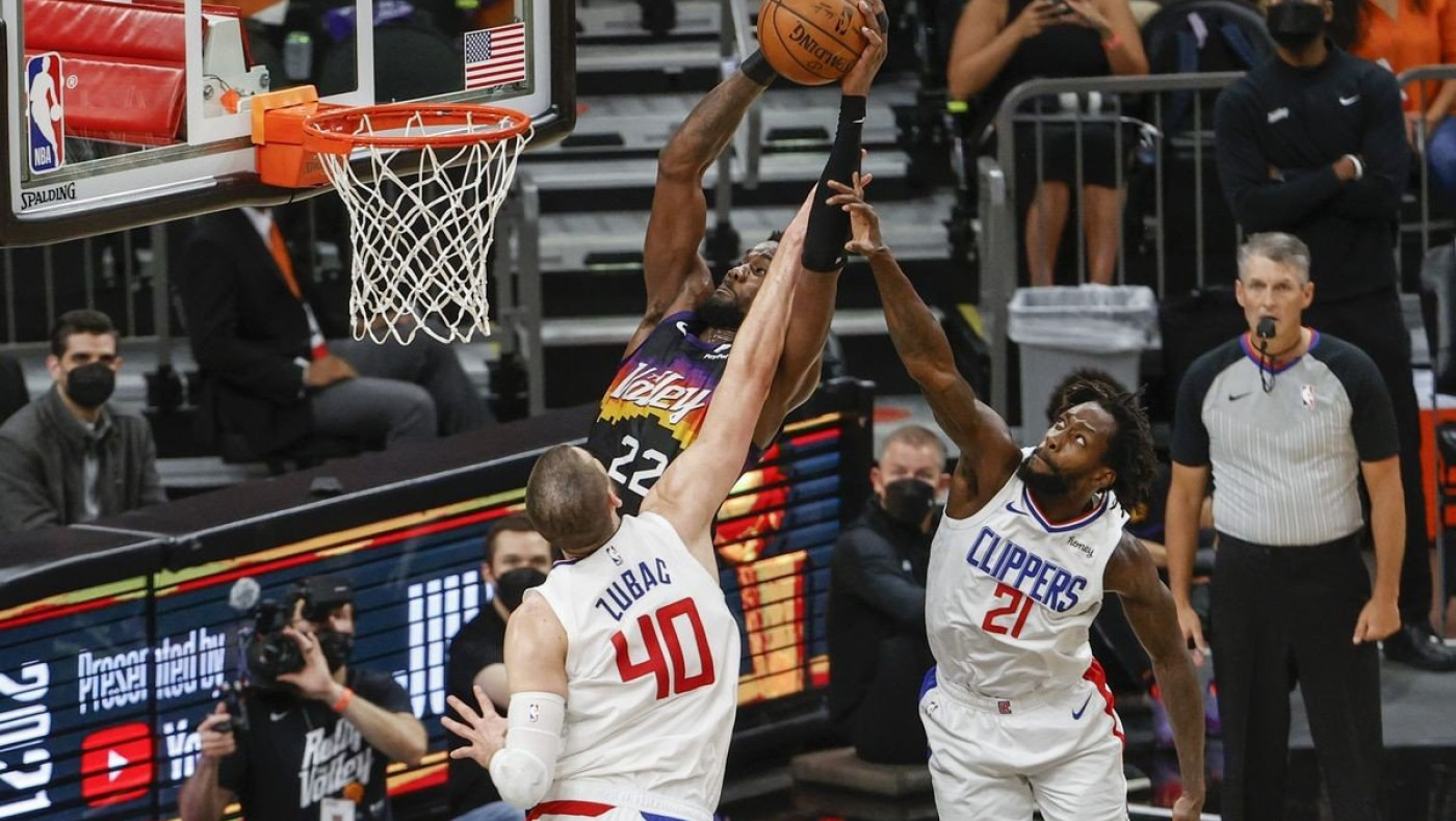 NBA: 2-0 οι Σανς με αδιανόητη επίθεση στα δέκατα του δευτερολέπτου!