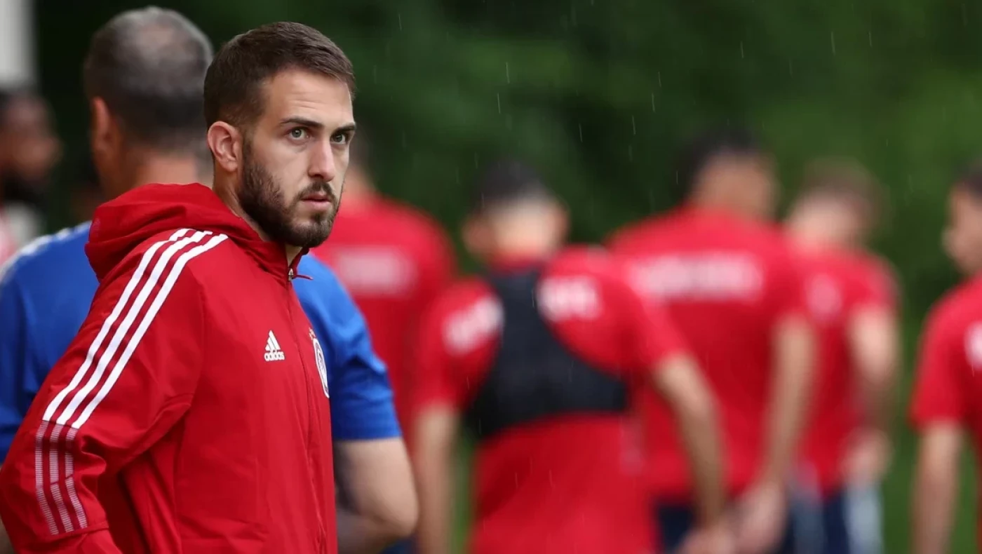 ΣΟΚ στον Ολυμπιακό: Ρήξη χιαστού ο Φορτούνης