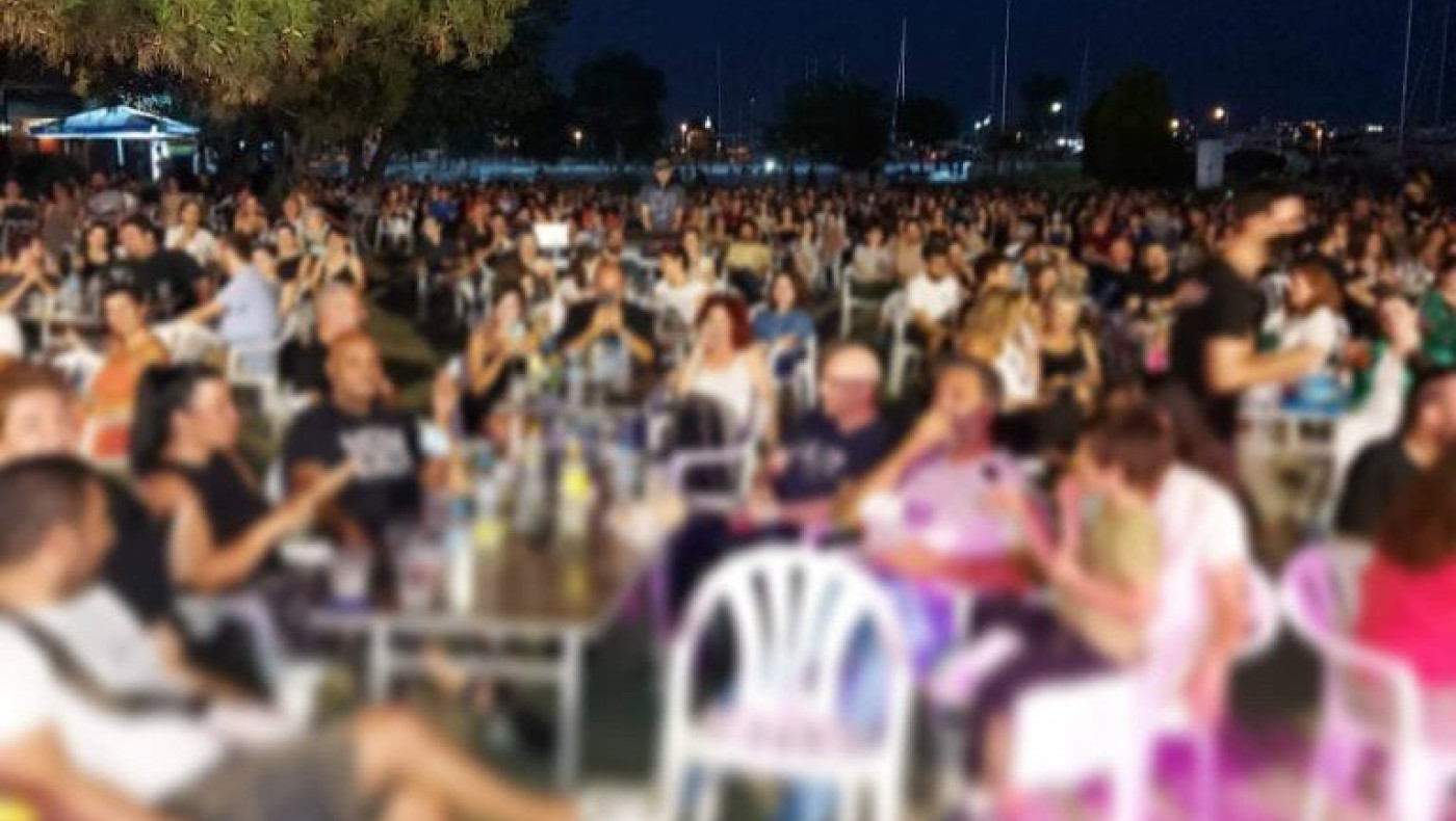 Καλαμαριά: Γέμισε η πλαζ Αρετσούς στις συναυλίες - Για σκάνδαλο μιλά παράταξη της αντιπολίτευσης
