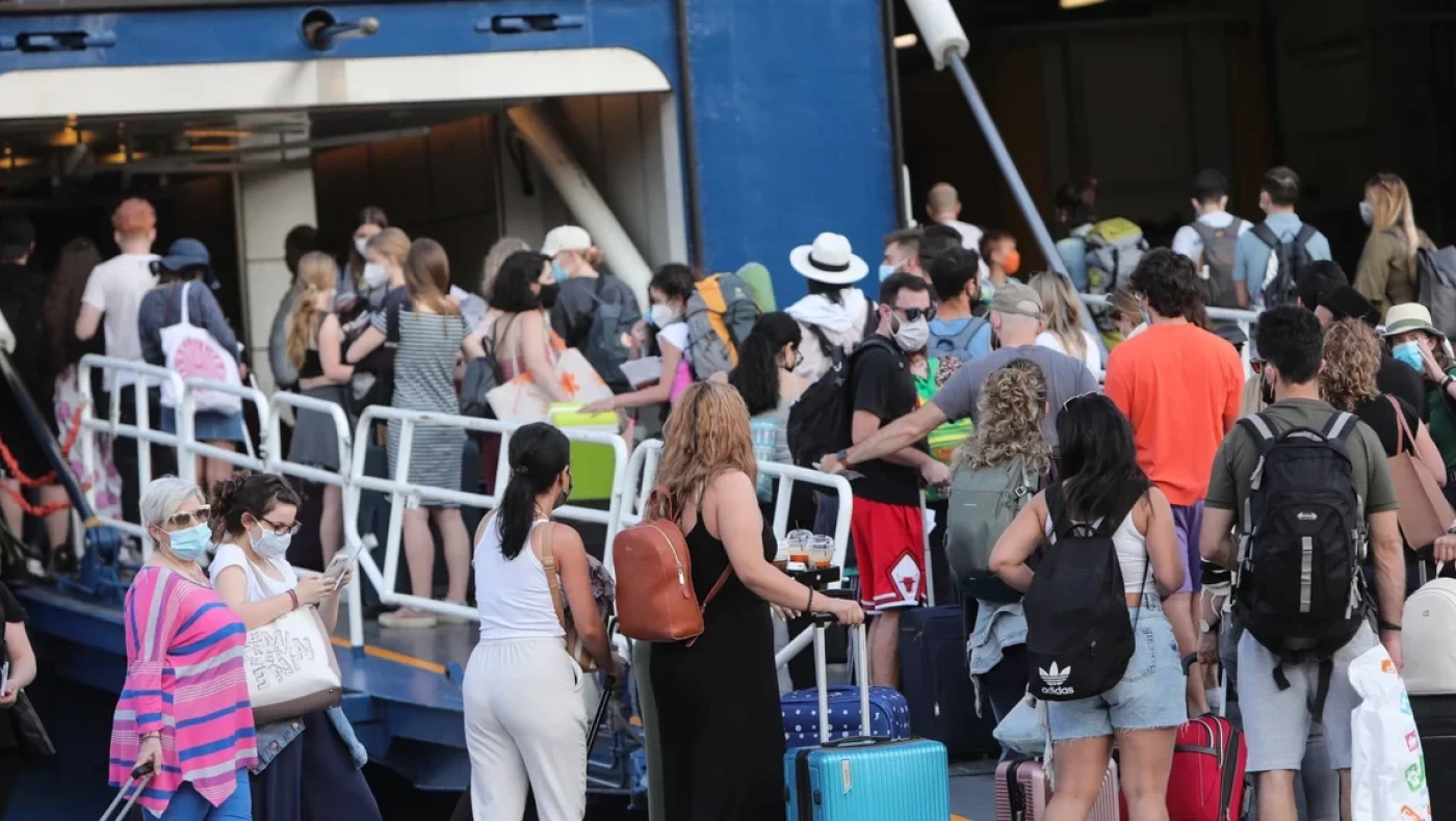 Youth Pass 150 ευρώ: Πώς και πότε θα λάβουν οι νέοι το voucher