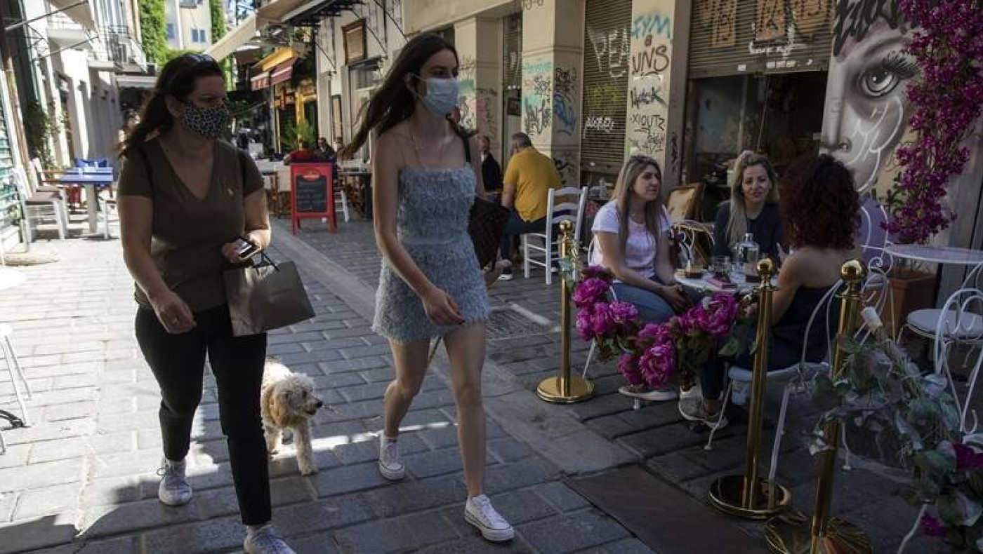 Νέα προνόμια για τους εμβολιασμένους, εμπόδια για τους ανεμβολίαστους