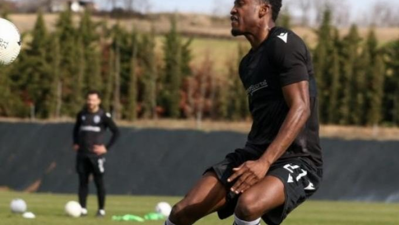 Ο ΠΑΟΚ ψάχνει και άλλον αριστερό μπακ, γιατί του Μπάμπα καθυστερεί