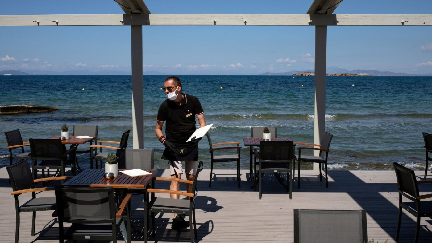 Όλα όσα αλλάζουν σε εστίαση, κέντρα διασκέδασης, λιανεμπόριο και μετακινήσεις