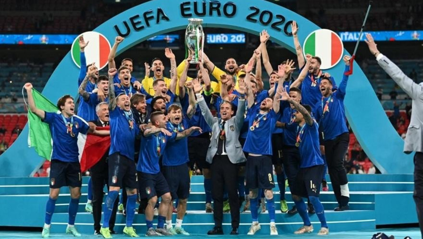 Τρέλα στην Ιταλία: «Η Ευρώπη είμαστε εμείς»!