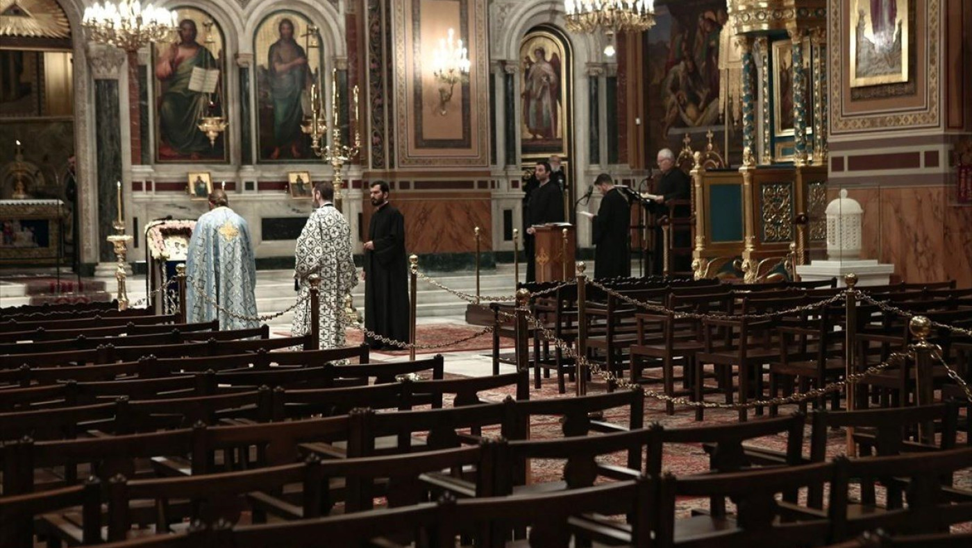 Στο «τραπέζι» ο... εκκλησιασμός μόνο για εμβολιασμένους