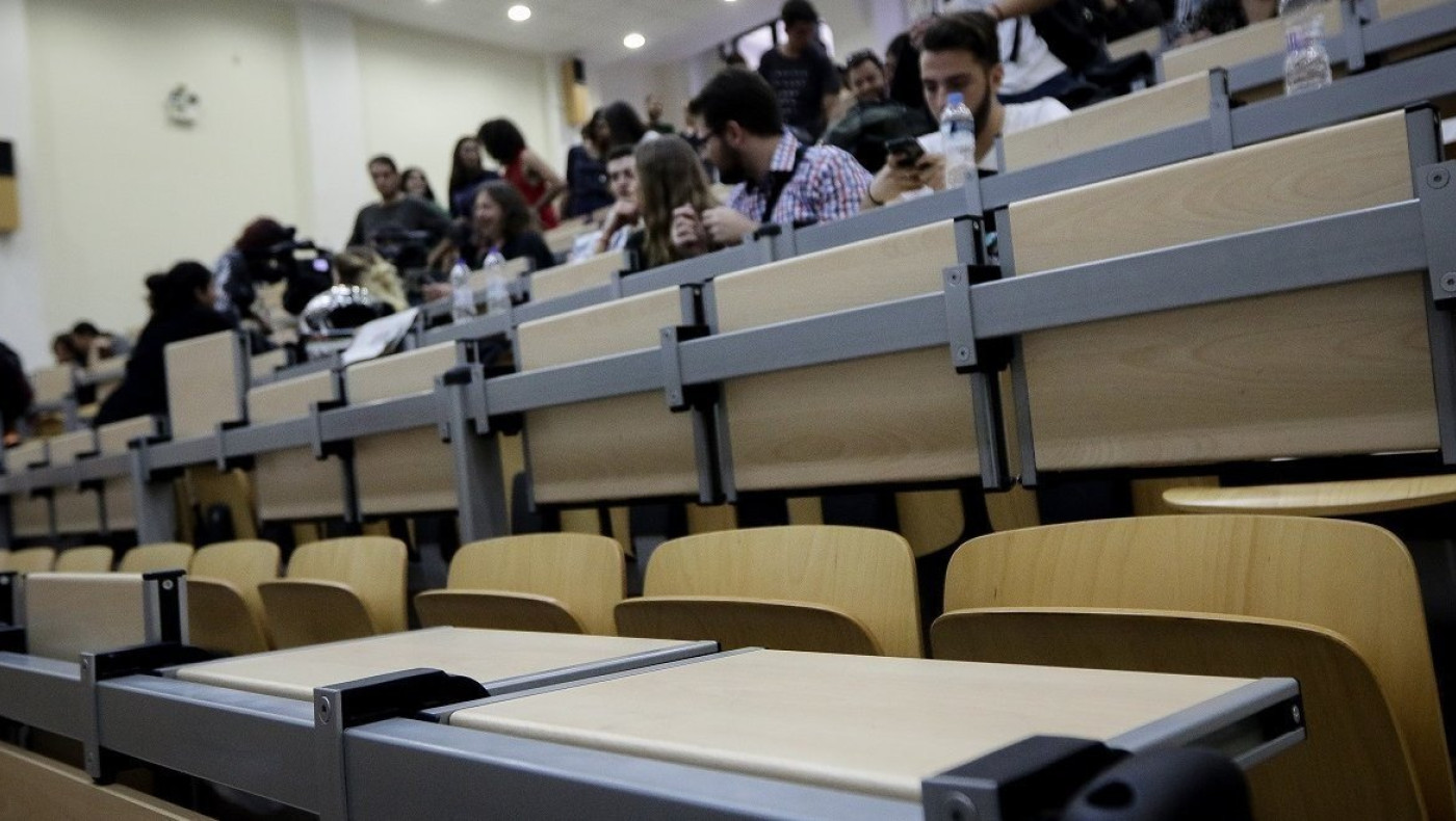 Κεραμέως για Πανεπιστήμια: Υποχρεωτικός εμβολιασμός φοιτητών - καθηγητών μέχρι Οκτώβριο