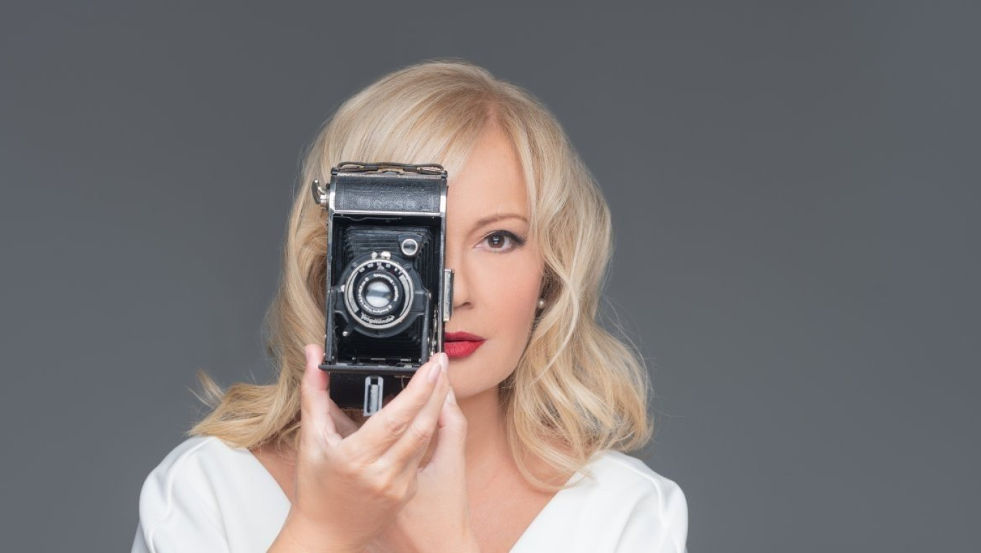 Μεταγραφή αεροδρομίου: Σε ποιο κανάλι συνεχίζει η Αγγελική Νικολούλη!