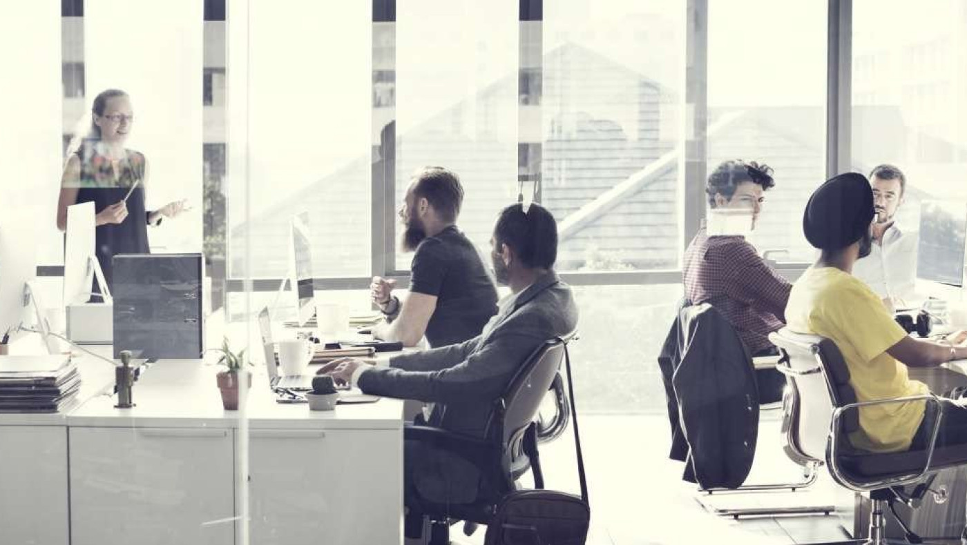 Κατώτατος μισθός: Οι νέες αμοιβές για τους εργαζόμενους με τριετίες - Αυξήσεις με παραδείγματα