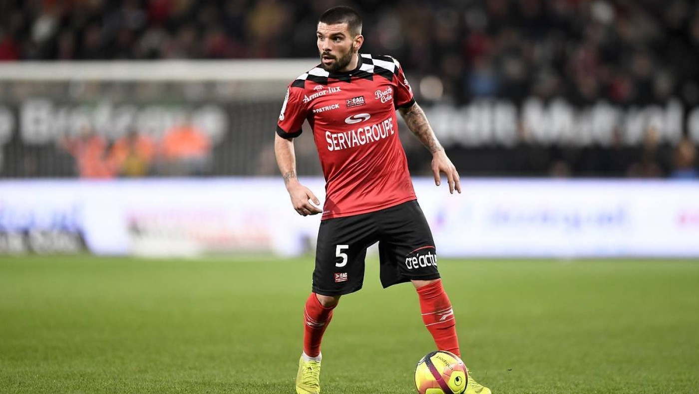 Η Equipe στέλνει τον Ρεμπότσο στον ΠΑΟΚ με...500.000 ευρώ