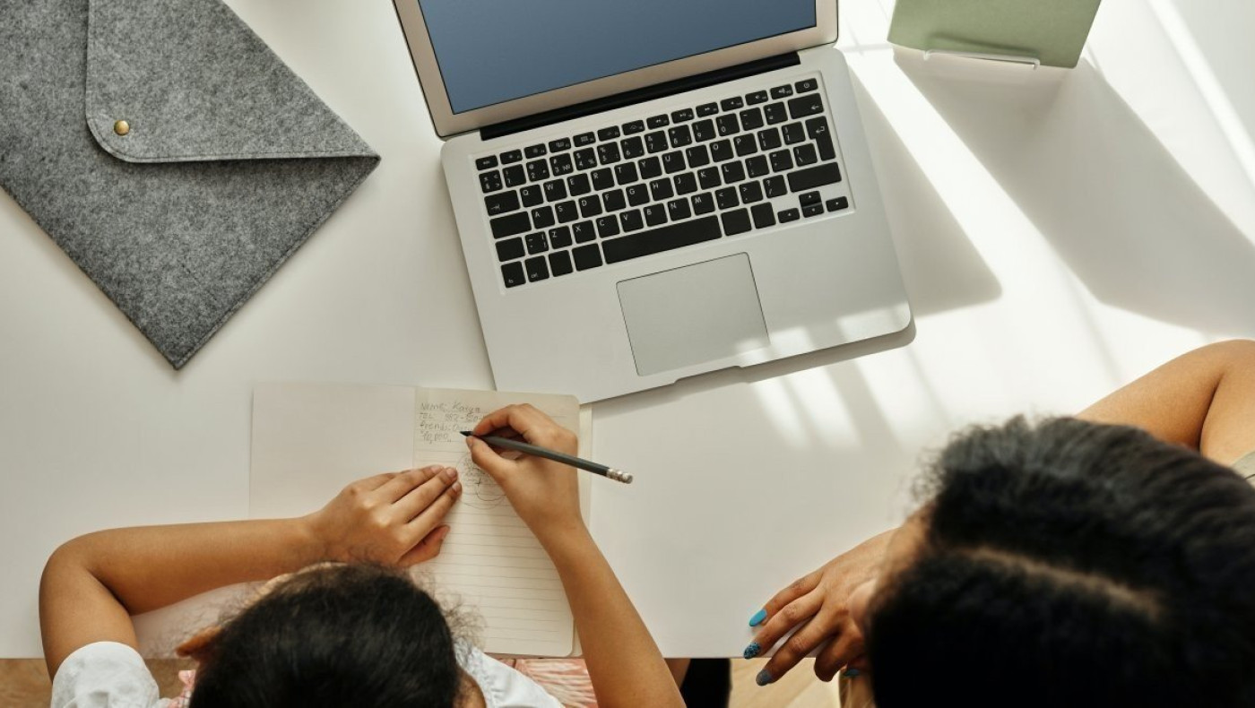 Voucher 200 ευρώ: Οι νέοι δικαιούχοι