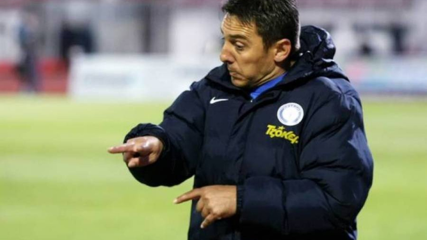 Πρόθεση ανανέωσης με Νίκο Παπαδόπουλο