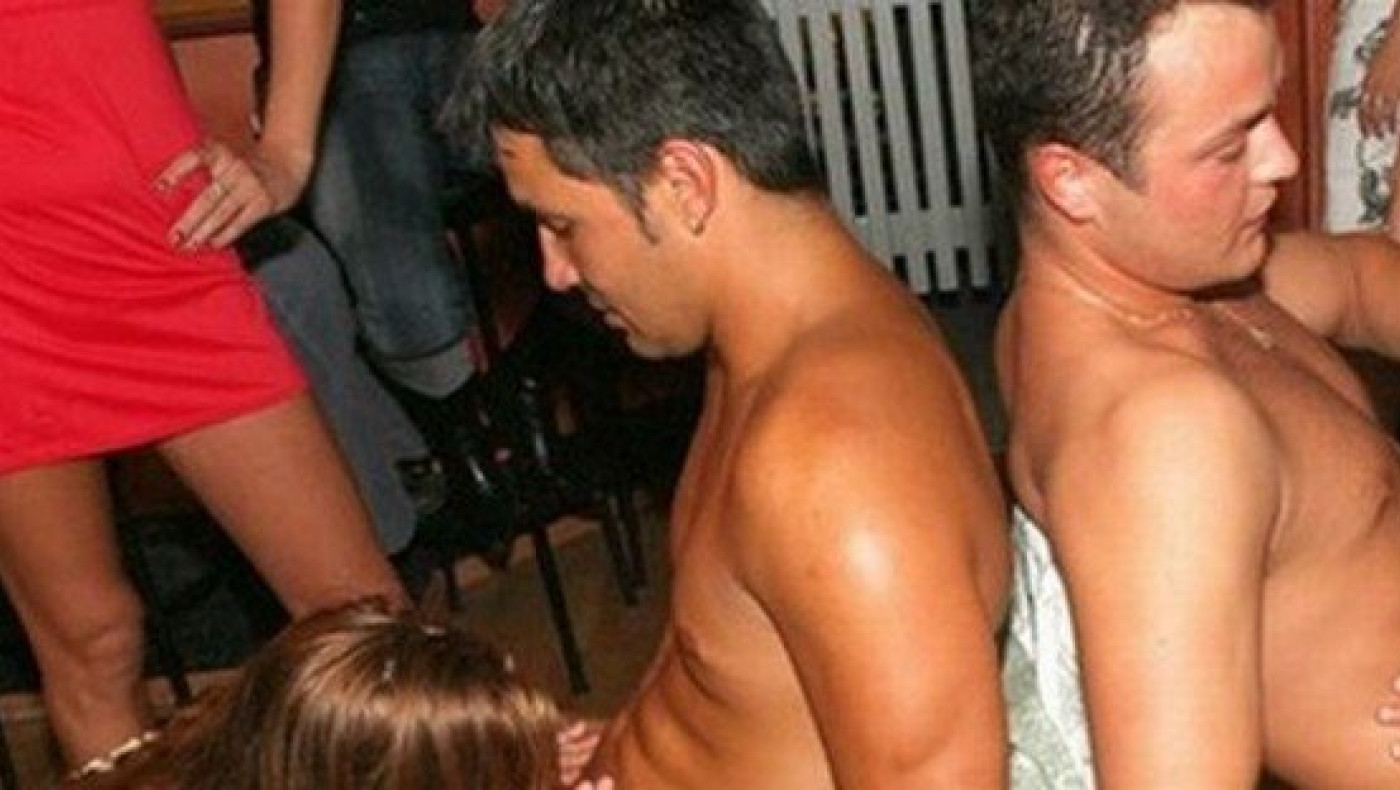 Δωρεάν αλκοόλ σε όσες κάνουν πεολειxία δημόσια στη Μαγιόρκα 