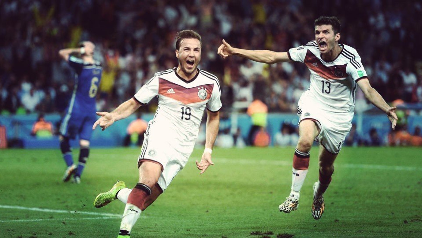 Γκέτσε και... πάρτην κάτω (pic)