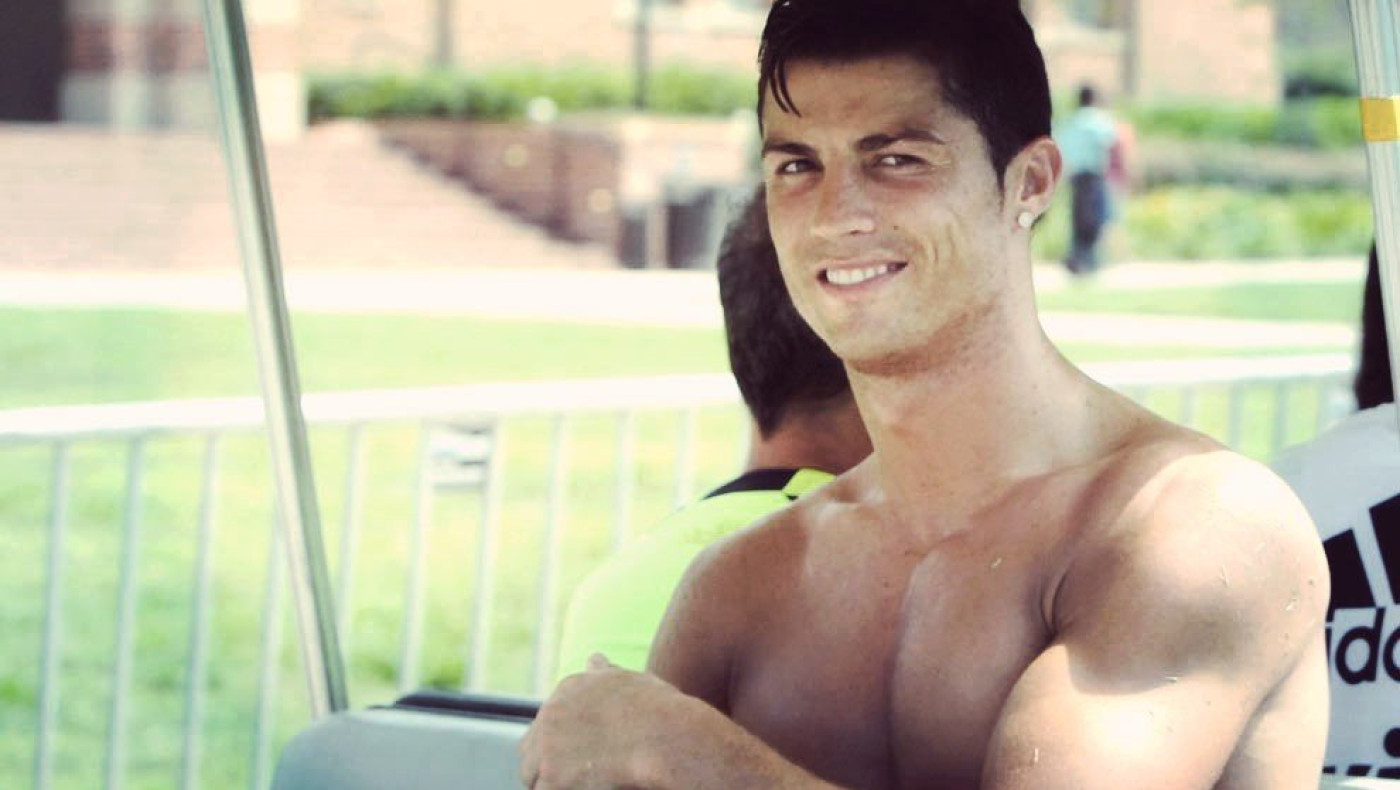 Φωτογραφήθηκε με τους... παπαράτσι ο Ρονάλντο (VIDEO)