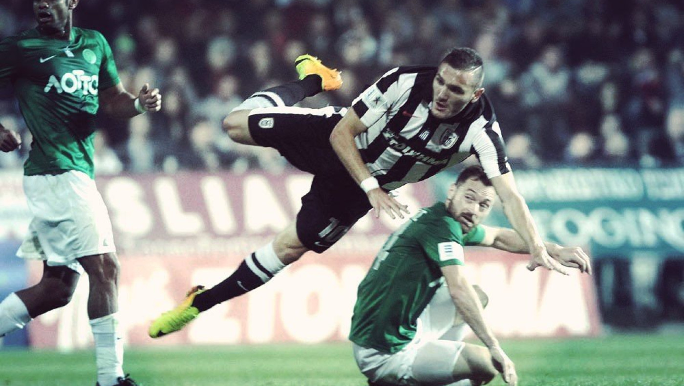 Στο... περίμενε ο Λούκας!