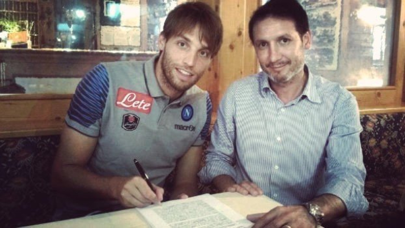 Πήρε Μίτσου η Νάπολι